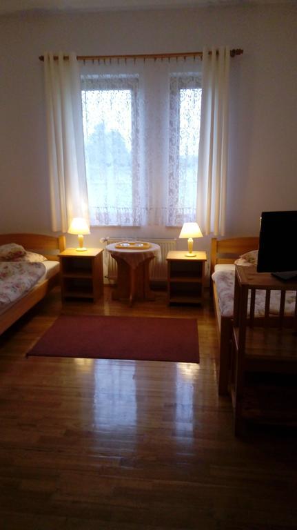 Gospodarstwo Agroturystyczne-Pensjonat Sad Podgorzyn Exterior photo